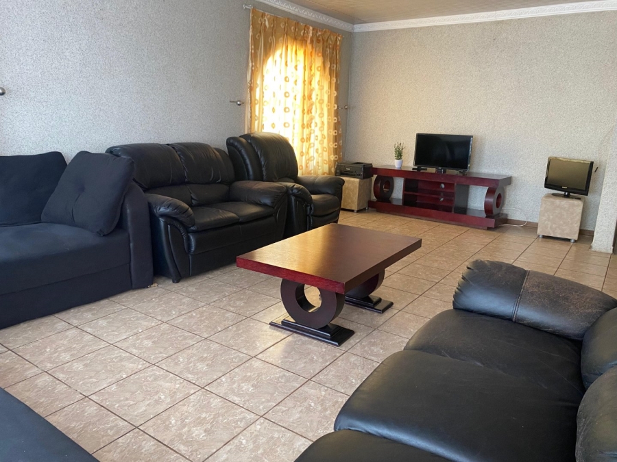 3 Bedroom Property for Sale in Grasslands Free State